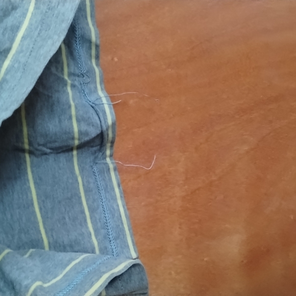 Shirt - Picture 5 of 5